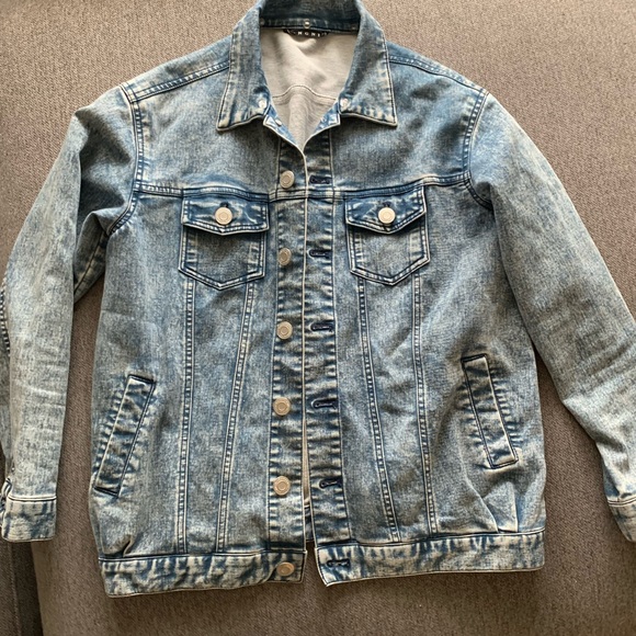 Jean jacket - Picture 2 of 3